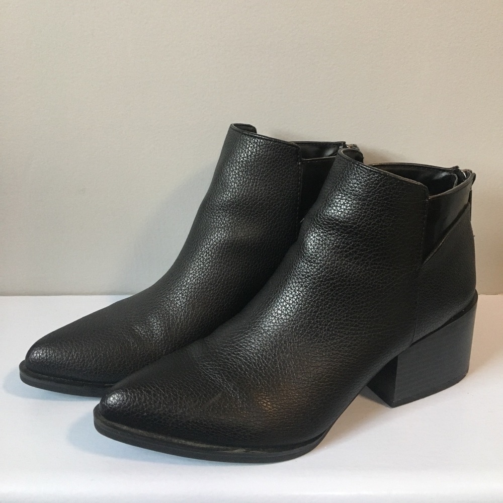 Simply Vera Vera Wang Ankle Boots